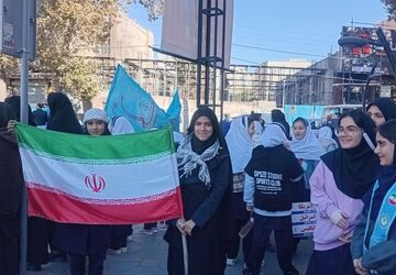دانش‌آموزان نبض امروز و فردا را در دست دارند