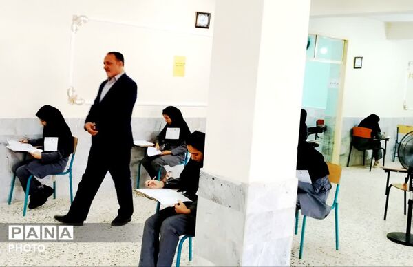 بازدید مدیر آموزش و پرورش شهرستان کلات از حوزه محل های برگزاری امتحانات نهایی 