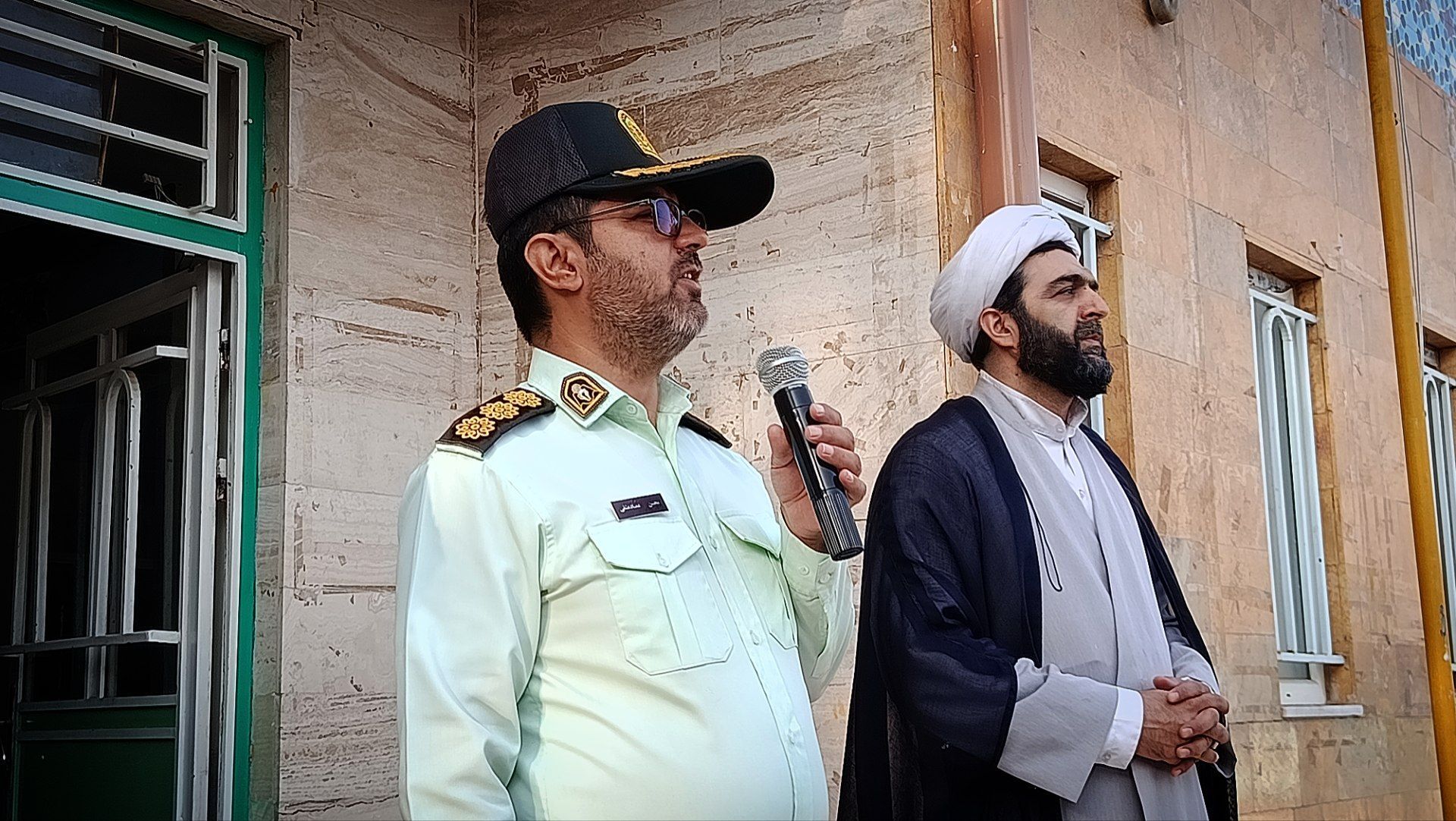 گرامیداشت هفته نیروی انتظامی در دبیرستان میثاق