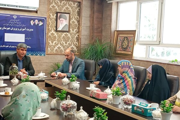 دیدار مسئولان اداره آموزش و پرورش پردیس با خبرنگاران پانا 