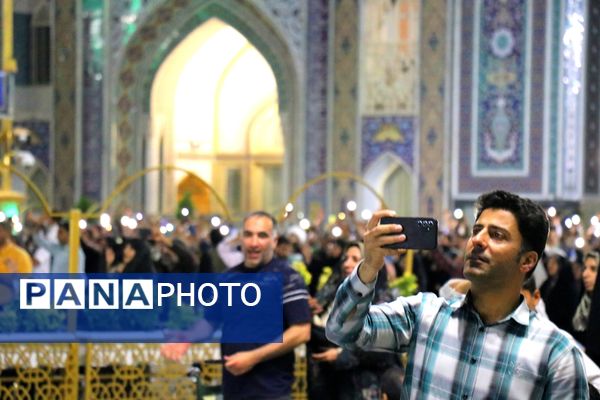 عید امامت در حرم امام رضا(ع)