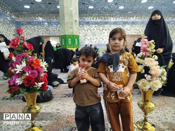 برپایی آیین «شکوه مادری» در قم