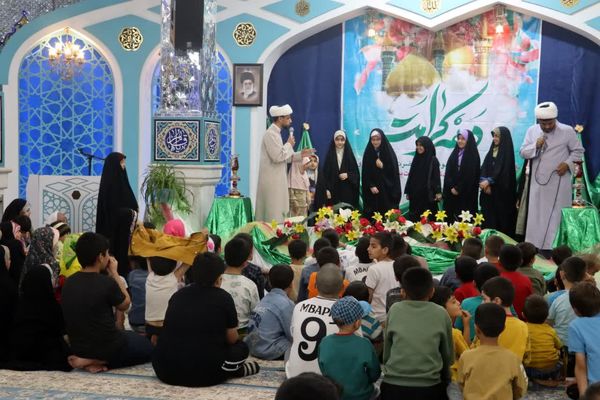جشن میلاد امام رضا (ع) در امامزاده سید عباس (ع) در بجنورد 