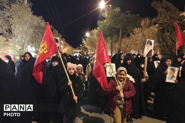 بیعت مردم شهر صغاد با رهبر منتخب انقلاب اسلامی