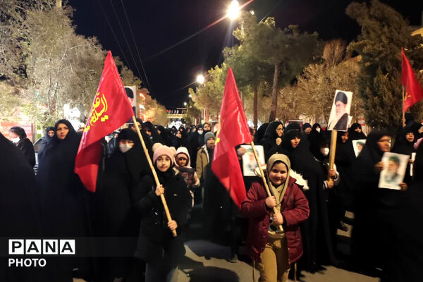 بیعت مردم شهر صغاد با رهبر منتخب انقلاب اسلامی