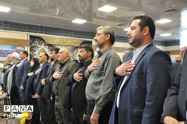گرامیداشت شهدای والامقام و افتتاح زمین چمن مصنوعی و اتاق ورزش دبیرستان منتظرین شاهد ورامین