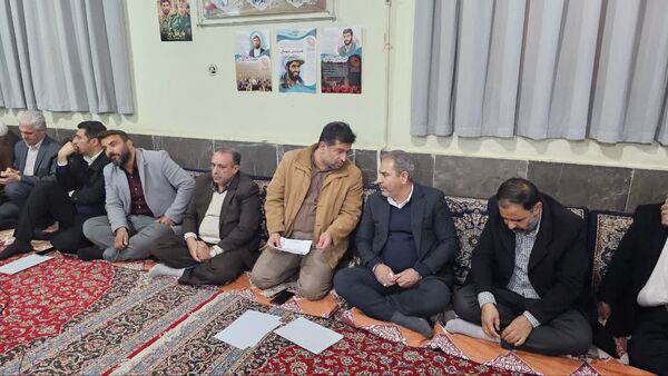 ملاقات مردمی فرماندار فلاورجان با شهروندان روستاهای اردال و شاه شمس الدین 