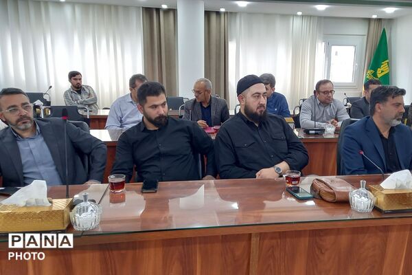 جلسه هم اندیشی با مدیران مدارس چهاردانگه