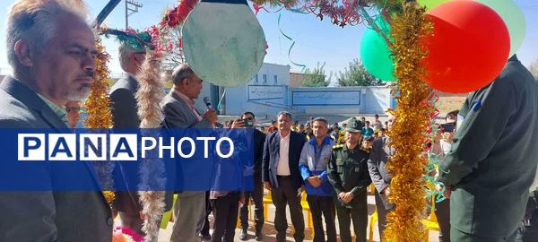 جشن عاطفه‌ها و مهربانی ؛ پاییز مدرسه ما بهاری شد