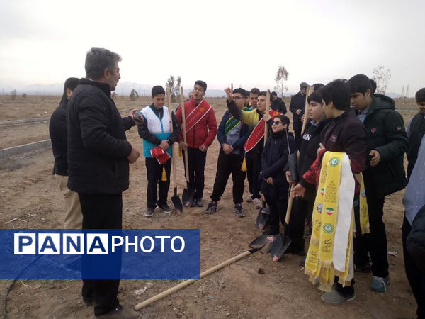 آیین گرامیداشت هفته منابع طبیعی در قم