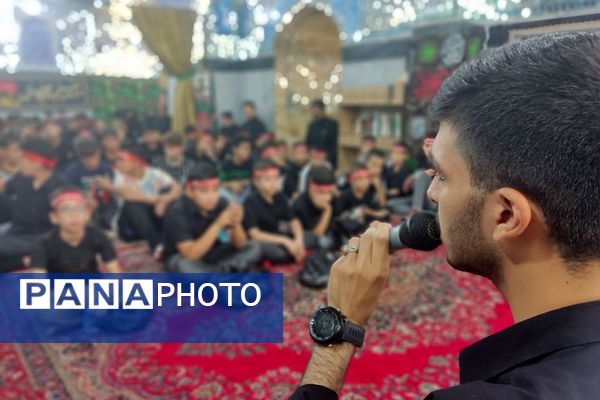 دوازدهمین دوره سوگواری سراسری احلی من العسل با حضور نوجوانان حسینی در شهرستان قرچک 