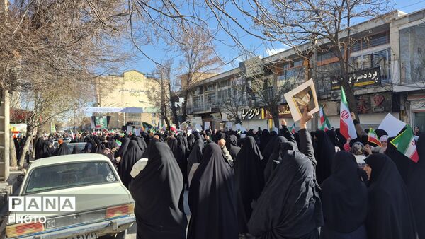 برگزاری مراسم بیعت با سید مجتبی خامنه‌ای در شهرستان فارسان 