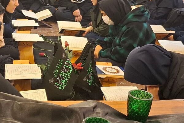 دانش آموزان نورانی حاضر در محفل