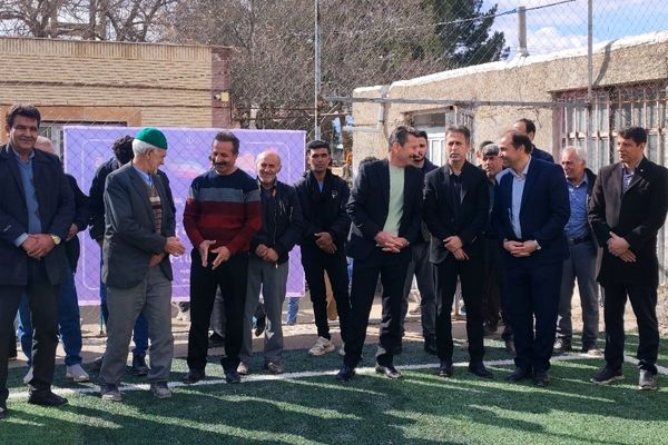 افتتاح چمن مصنوعی روستای قره مصلی