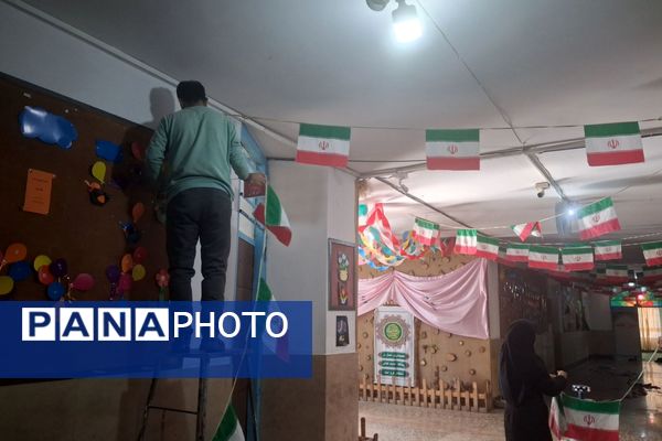 برپایی نمایشگاه‌های دانش آموزی دهه فجر در رباط‌کریم