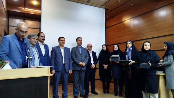 همایش گرامیداشت هفته محیط‌زیست در البرز 