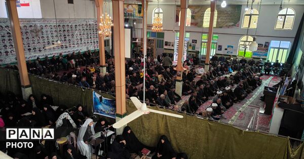 راهپیمایی تا نماز جمعه با جلوه هایی از وحدت مردم شهرستان بام و صفی‌آباد در روز قدس