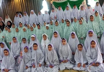 جشن تکلیف دختران آباده