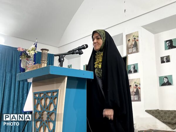 «انجمن تخصصی شعر و ادب دانش‌آموزی یزد» رسماً آغاز به کار کرد