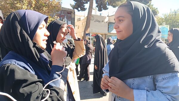 راهپیمایی یوم الله روز 13 آبان