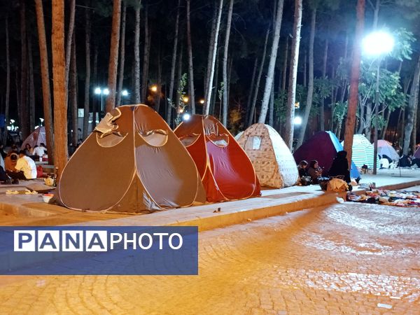 تابستان و شور و شوق مسافران در کاشمر