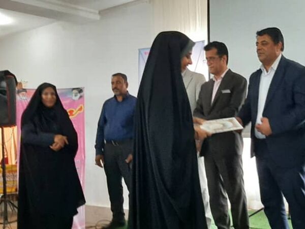 مراسم بزرگداشت روز معلم در میناب 