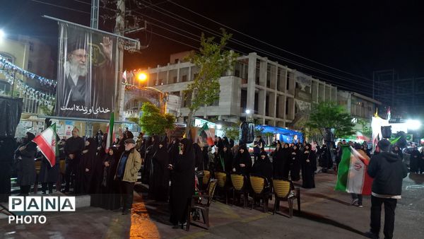 تجمعات شبانه همراه با موکب سازمان دانش آموزی در میدان المپیک 