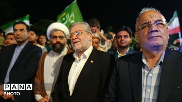 آیین رونمایی از المان فاخر شهری به مناسبت عید سعید غدیر