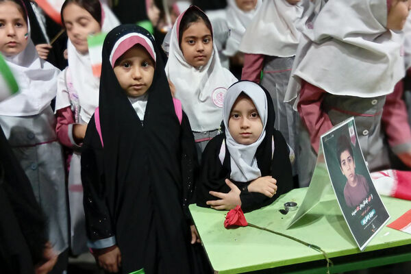 میدان‌داری دانش‌آموزان سملقانی در میدان مقاومت