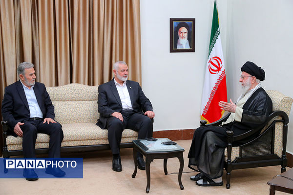 دیدار میهمانان ویژه مراسم تحلیف با رهبر انقلاب