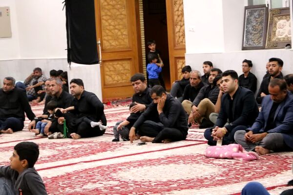 تشییع آلاله گمنام فاطمی در بندرخمیر 