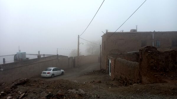بارش اولین باران پاییزی در روستای بتو