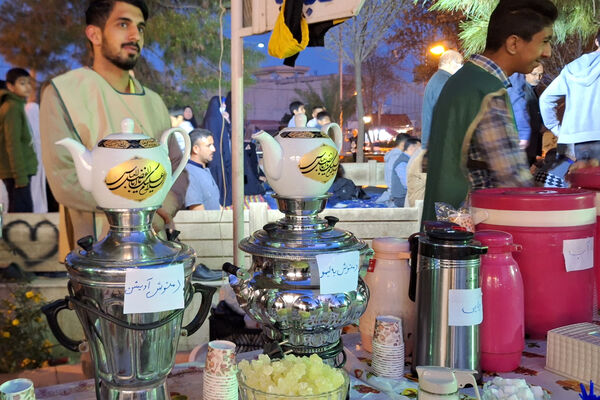طعم شیرین افطار ساده در پارک قدوسی شیراز