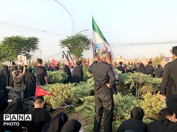 تشییع تاریخی پیکر رهبر شهید از جمکران تا حرم کریمه اهل بیت (س)