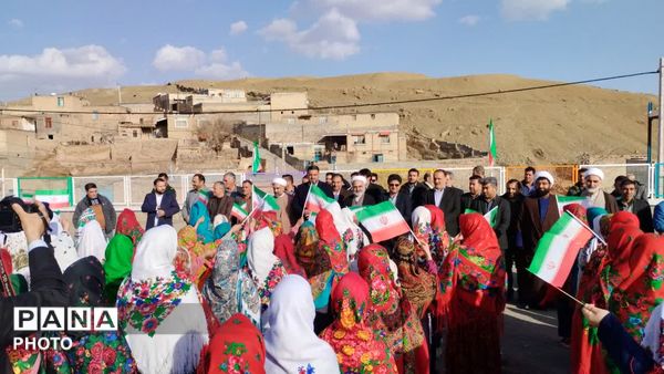 افتتاح همزمان سه پروژه آموزشی و پرورشی در شهر چنار