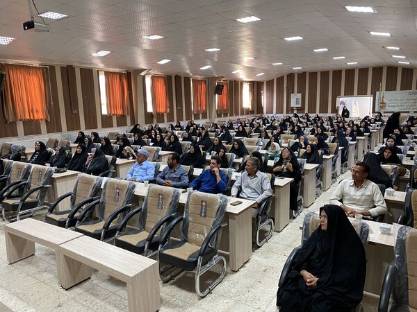 مجمع عمومی انجمن اولیا مربیان دبیرستان نمونه دولتی آمنه(س)