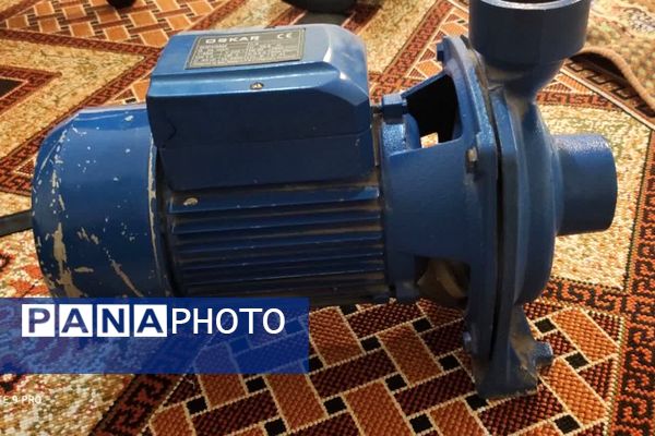 تجهیز و تهیه وسایل مدرسه فیض ناحیه 4 