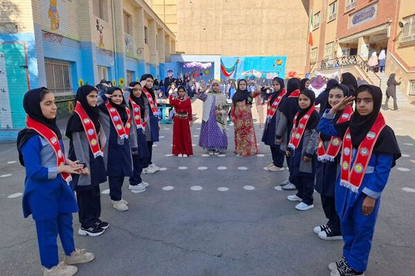 طلوع مهربانی  در آموزشگاه های دخترانه  باهنر۲ و امید 