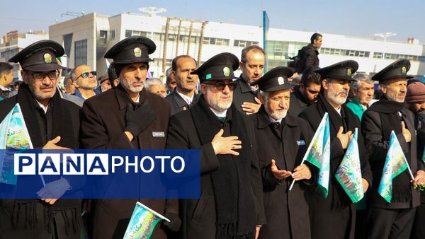 فریاد هم عهدی مردم مشهد با قائم آل محمد در اجتماع عظیم منتظران ظهور