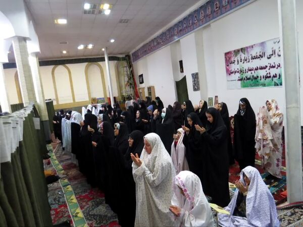 نماز جمعه عبادی و سیاسی در شهر غلامان