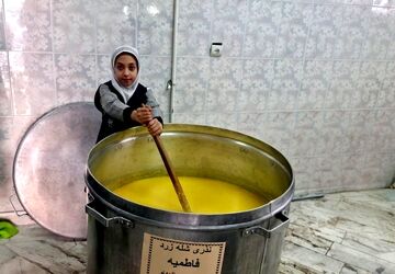برگزاری مراسم عزاداری شهادت حضرت فاطمه زهرا (س)  در دبستان شهید آقچه لو شهرستان رباط‌کریم