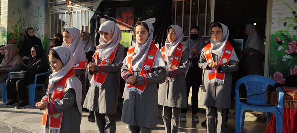 مراسم شهادت حضرت فاطمه زهرا و روز استکبار جهانی در دبستان نیایش 