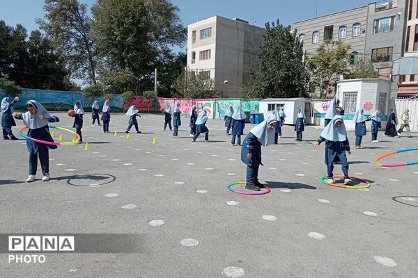 طنین زنگ سلامت در دبستان دخترانه آیین روشن