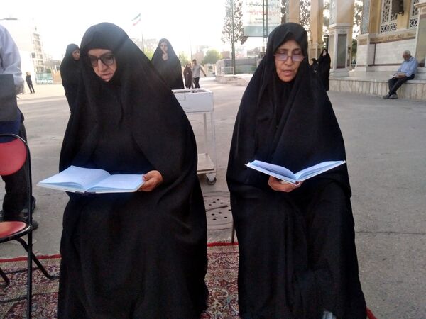 نماز باران در امامزاده سیدجعفر محمد در یزد