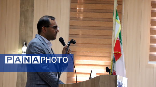 افتتاحیه دوره تربیت روایتگران قصه فلسطین در شهرستان پاکدشت 