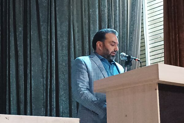 نشست هماهنگی مدیران ورامین برای برگزاری برنامه‌های یوم‌الله ۱۳ آبان