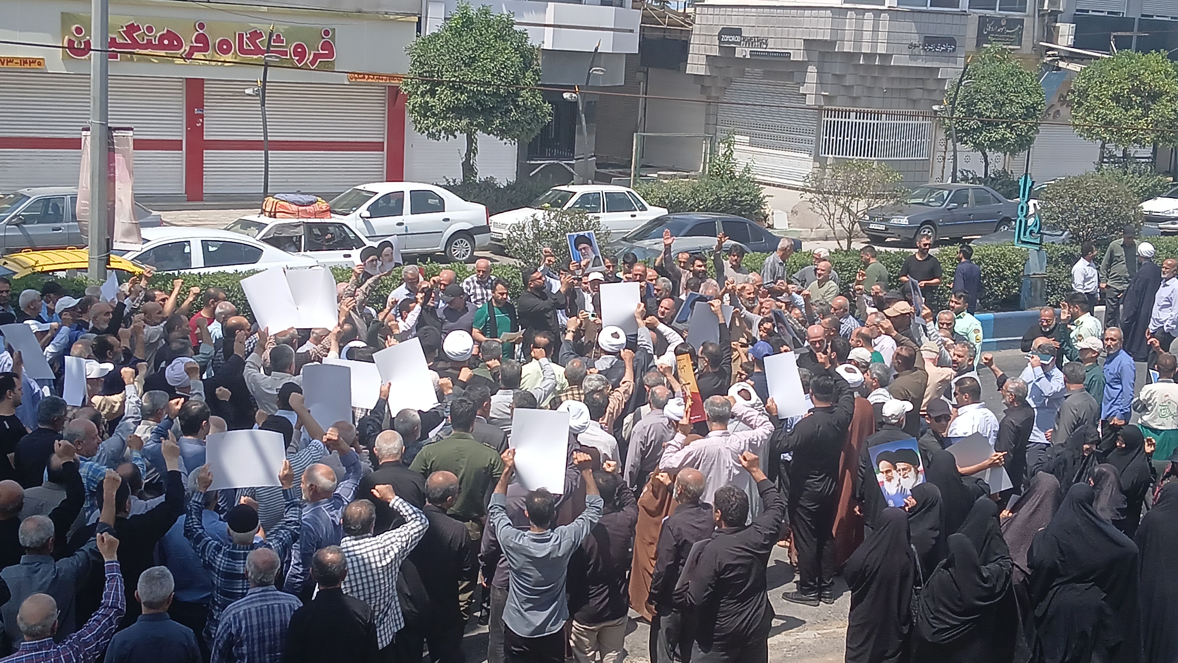 جمعه‌های خشم و نصر در شهرستان محمودآباد