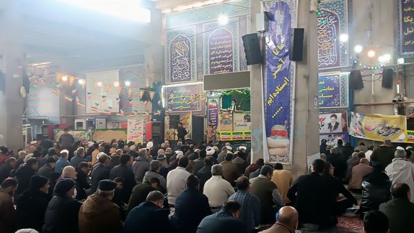 نماز عبادی و سیاسی جمعه در اولین روز از دهه فجر در نیشابور 