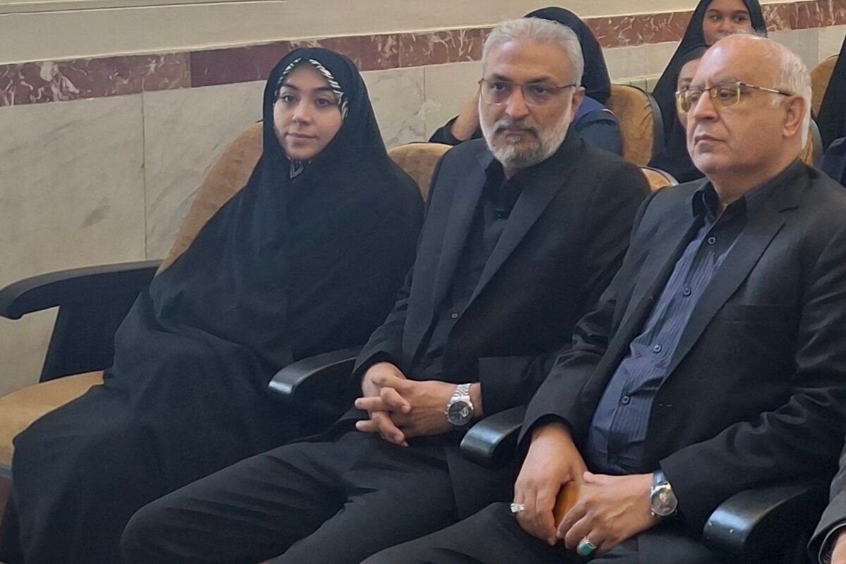 انتخابات همیار مشاور در هفته بهداشت روان 