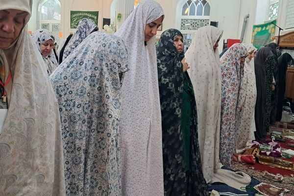 اعتکاف دخترانه در مسجد امام حسن مجتبی(ع) قم